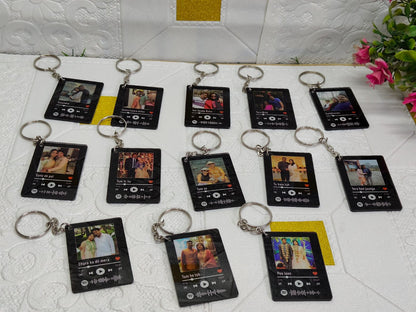 Custom Spotify Photo Keychain with Song Name – Personalized Acrylic Gift