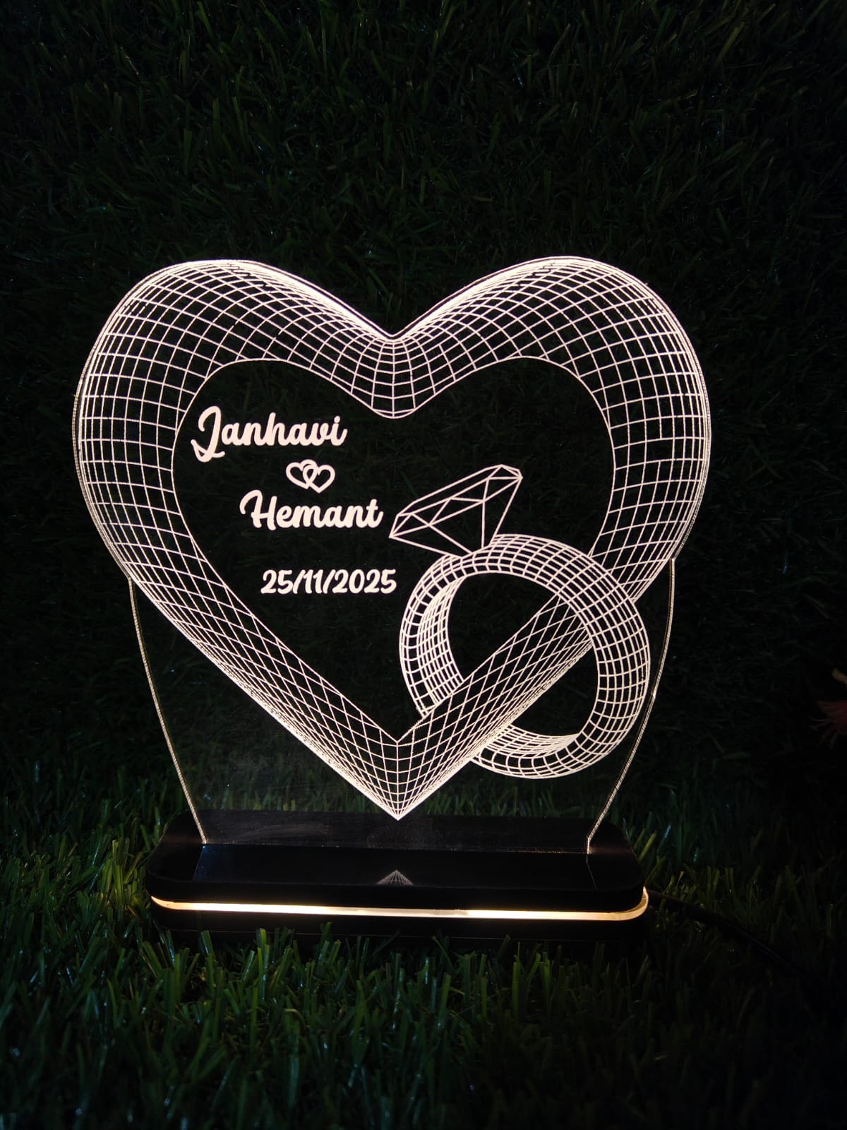 Personalized 3D LED Acrylic Heart Lamp with Wooden Base