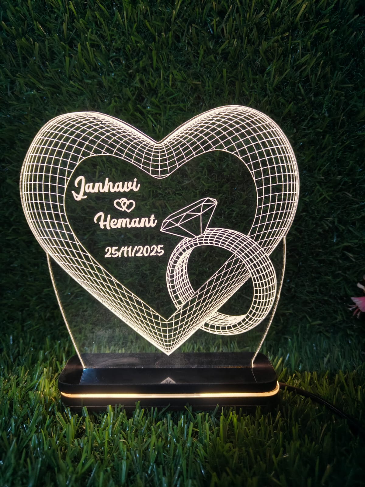 Personalized 3D LED Acrylic Heart Lamp with Wooden Base
