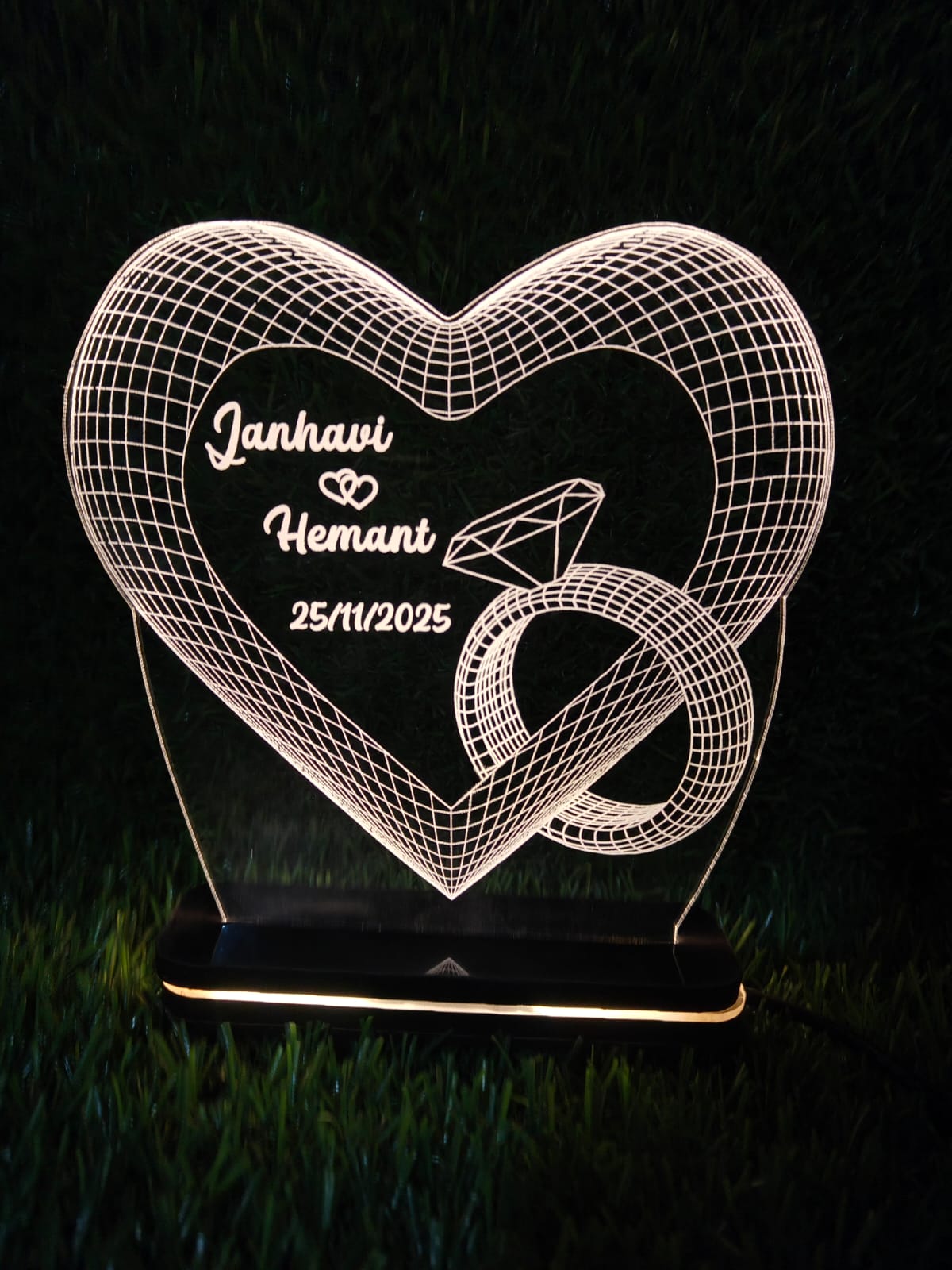 Personalized 3D LED Acrylic Heart Lamp with Wooden Base